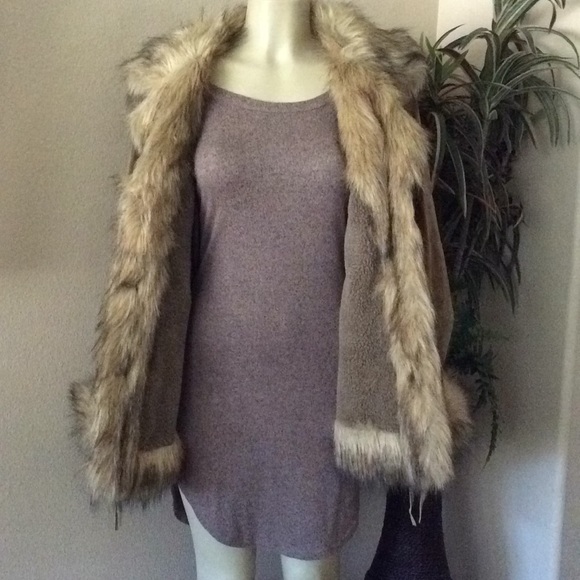 Genuine Leather size M coat - Picture 5 of 9